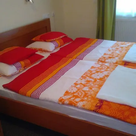 Siloam Gyogyaszati Es Konferencia Kozpont Bed & Breakfast